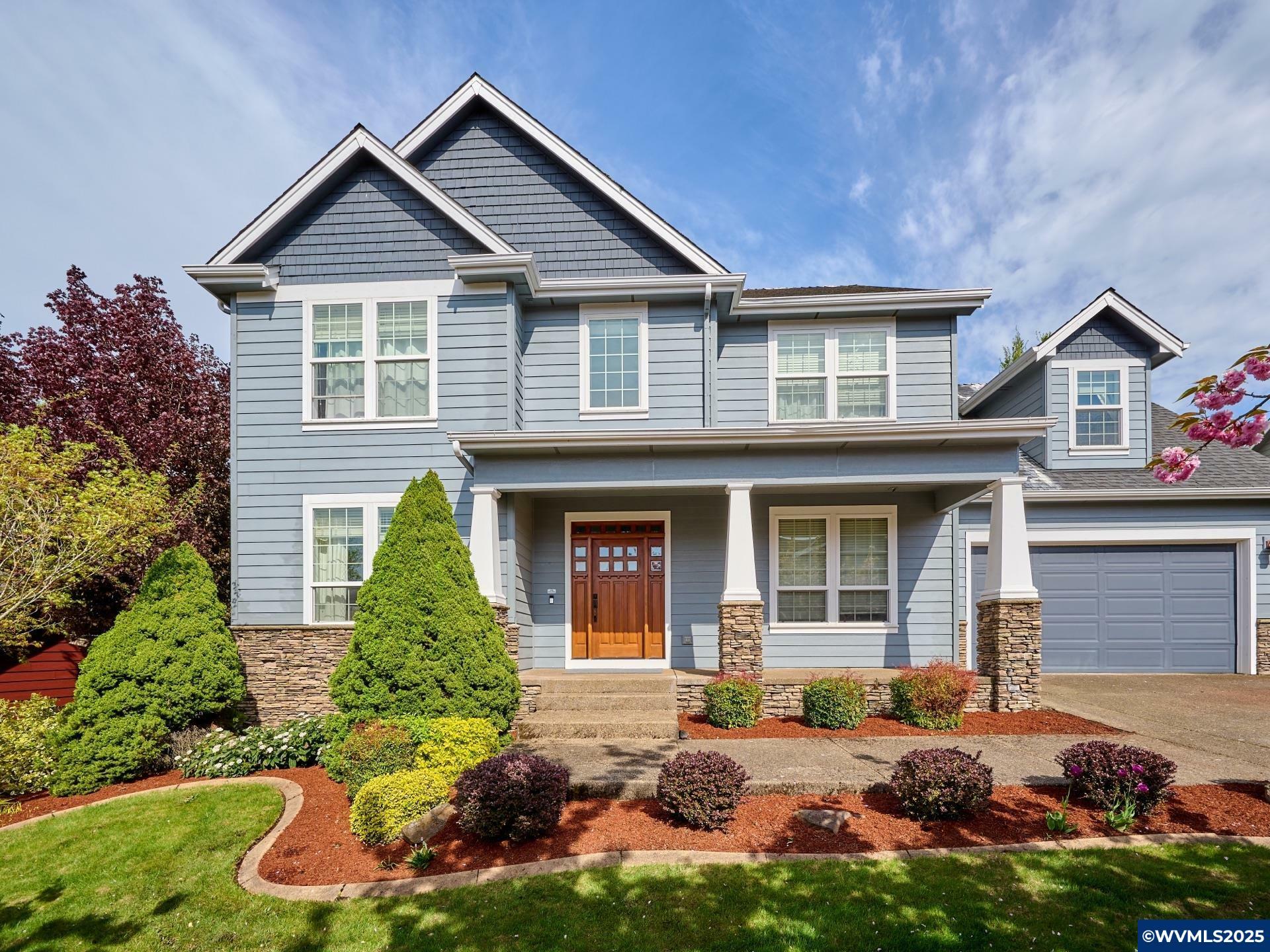 Property Photo: 5820 Pikes Pass St SE OR 97306