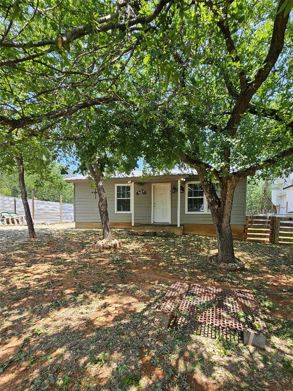 Property Photo: 6637 River Oaks Drive TX 78639
