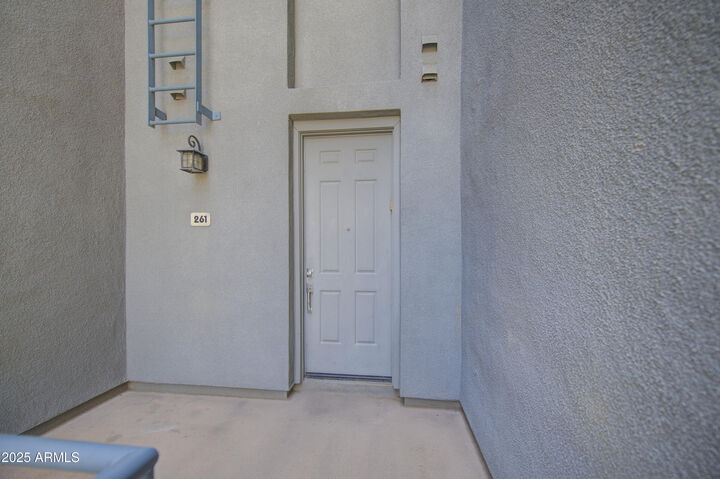 Property Photo:  615 E Portland Street 261  AZ 85004