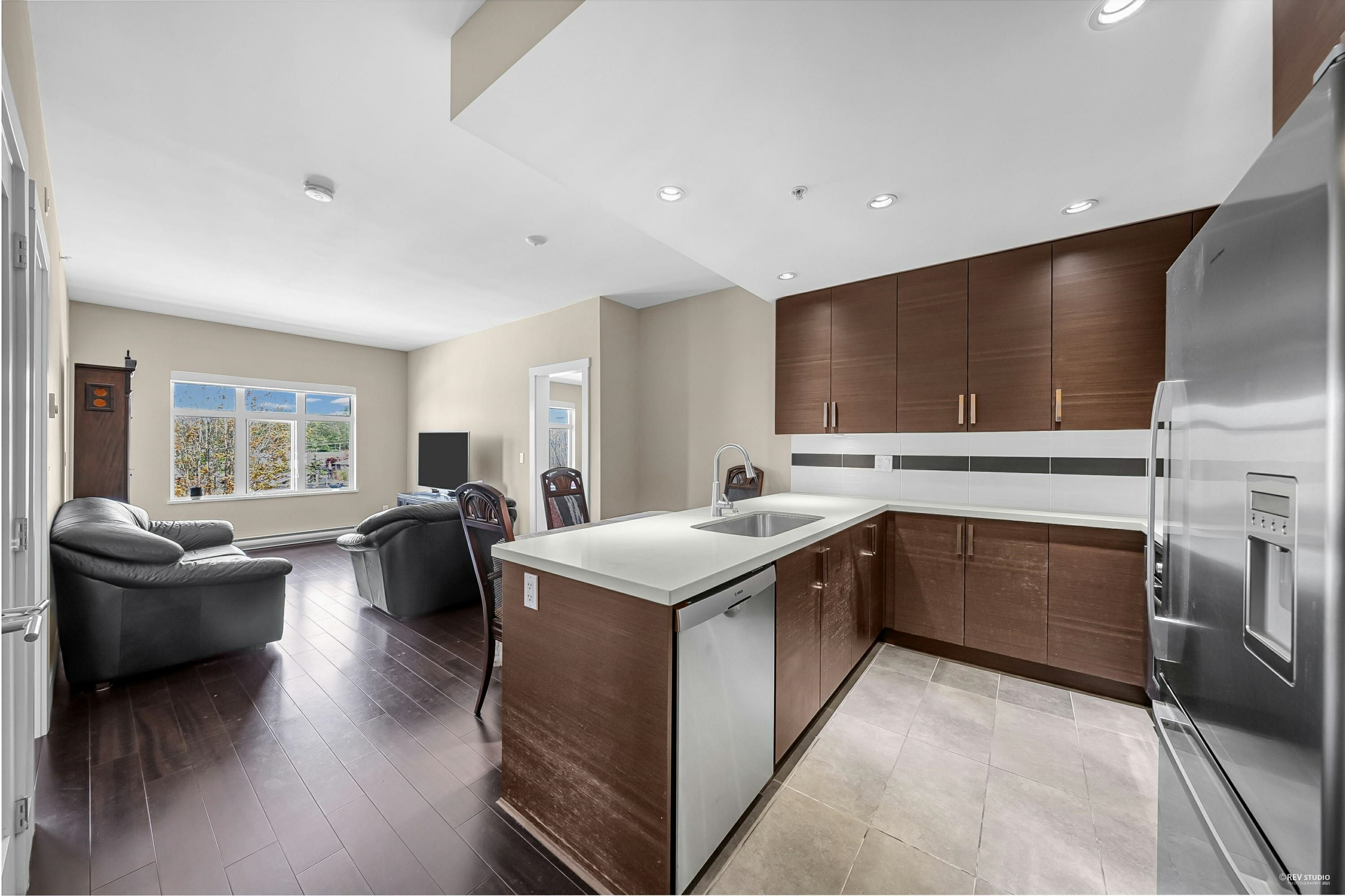 Property Photo: 4710 Hastings Street 301 BC V5C 2K7