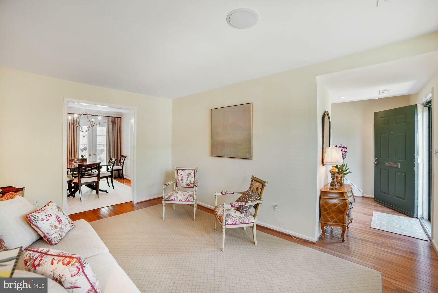 Property Photo: 6726 Hillandale Road 13 MD 20815