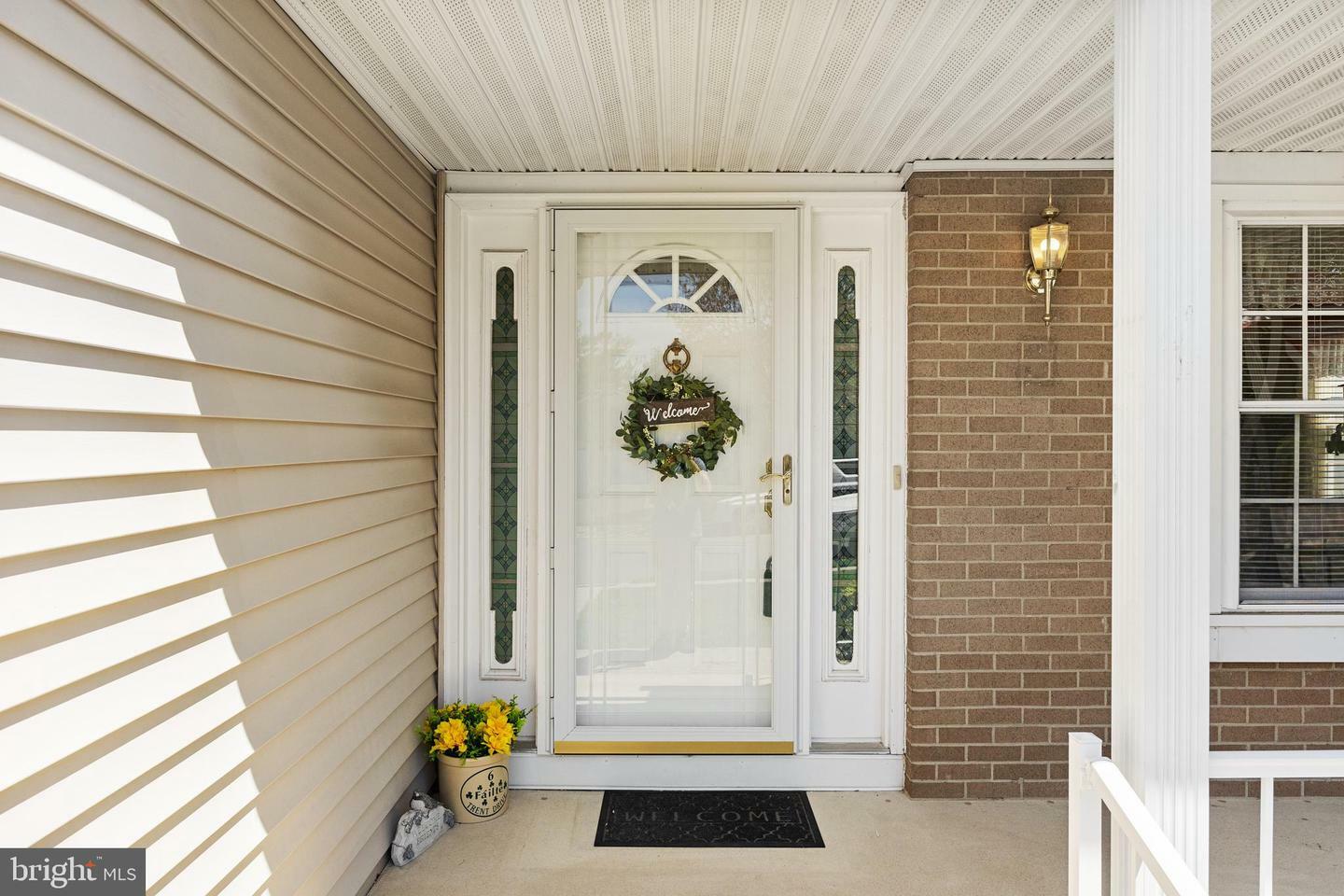 Property Photo: 6 Trent Drive NJ 08757