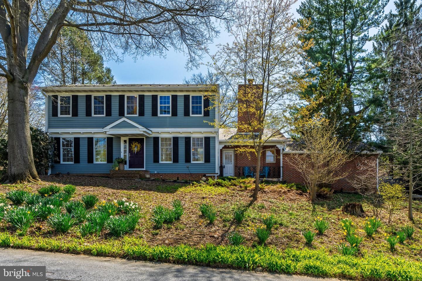 Property Photo: 1114 Colonial Road PA 17603