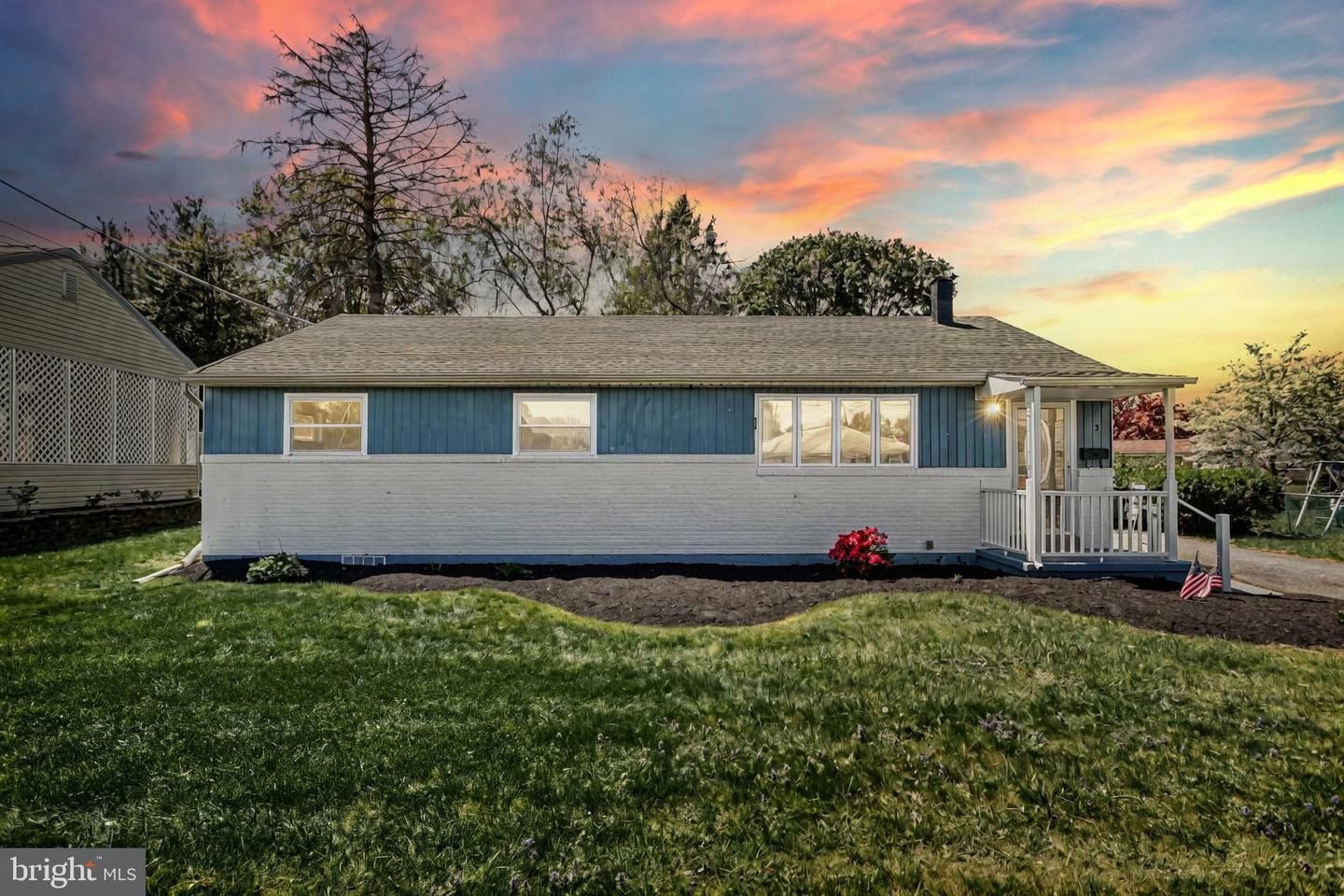 Property Photo: 3 Woodmere Drive PA 17011