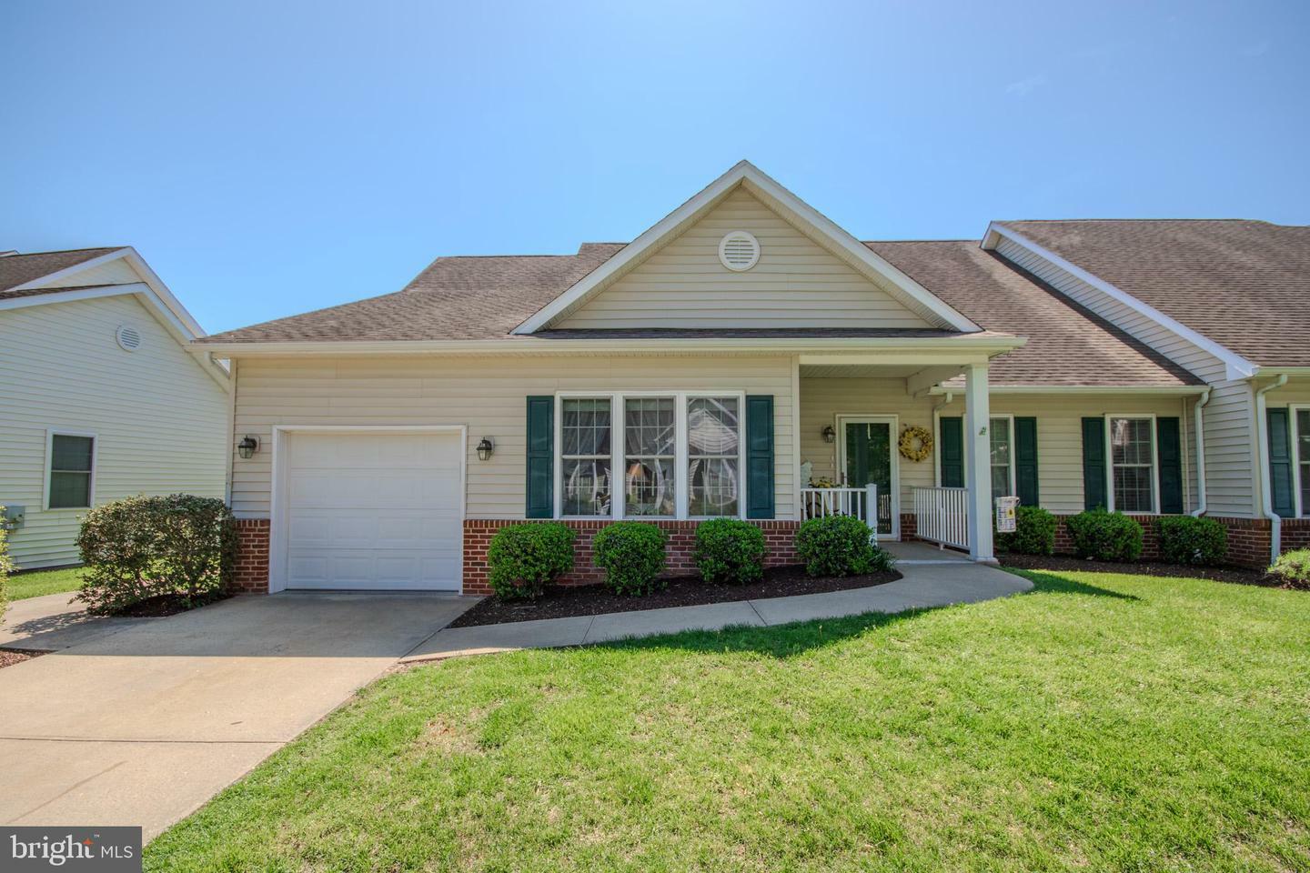 Property Photo: 904 Winding Way MD 21804