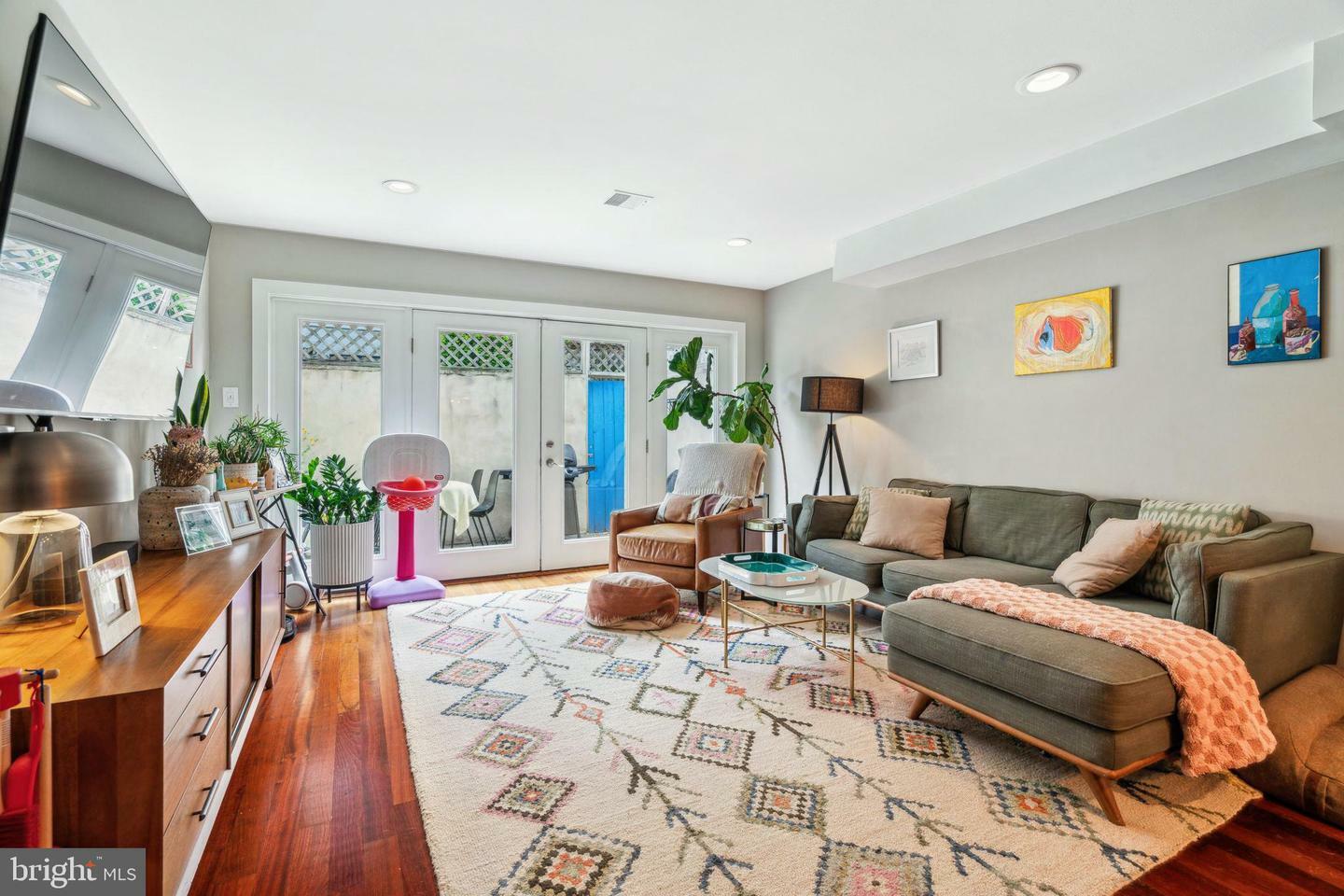 Property Photo: 2044 Kater Street PA 19146