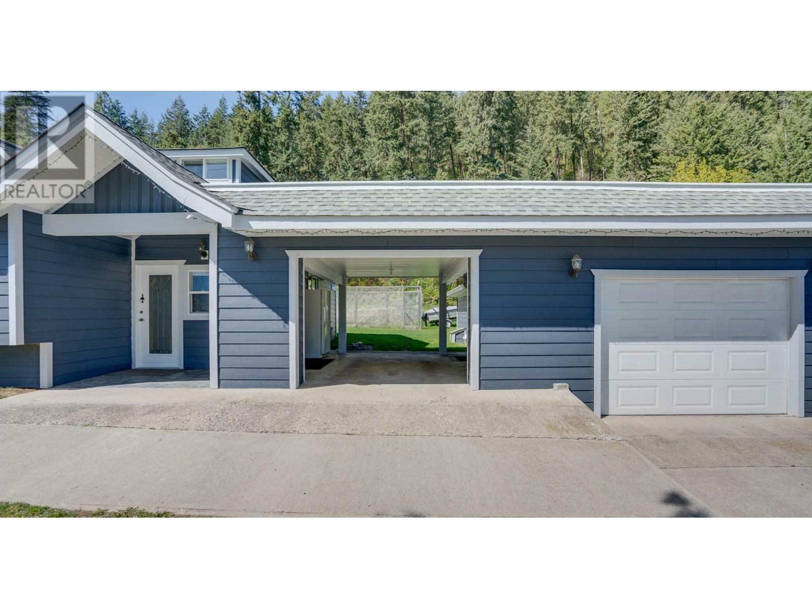 Photo de la propriété: 4575 Grandview Flats Road North BC V4Y 0R1