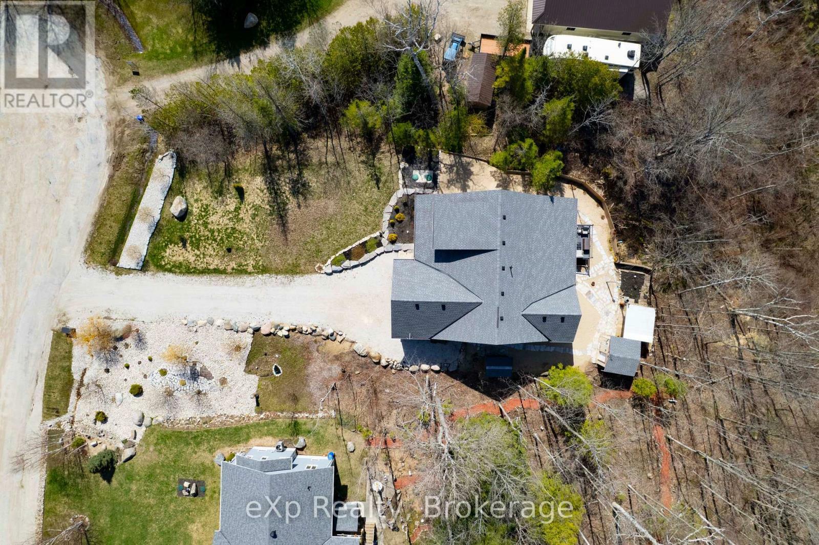 Property Photo:  94 Birch Street  ON N0H 2G0 
