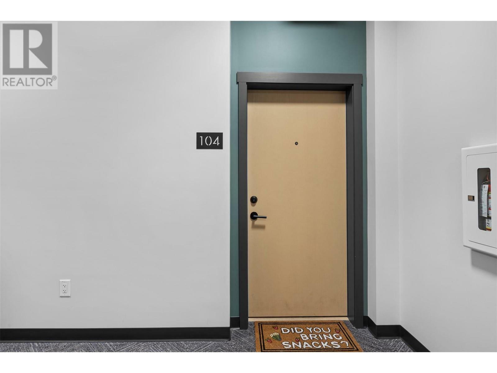 Photo de la propriété: 660 Cawston Avenue 104 BC V1Y 9M1
