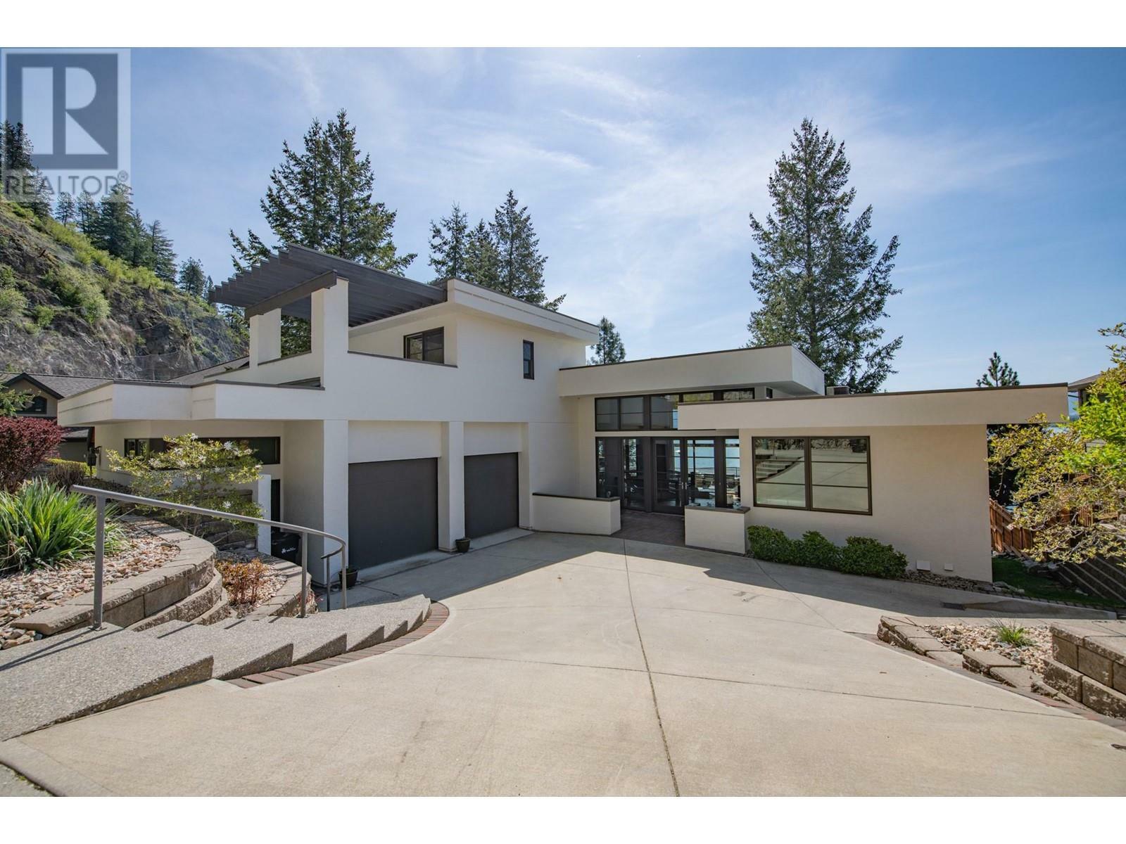 100 Kestrel Place 12  Vernon BC V1H 1T6 photo