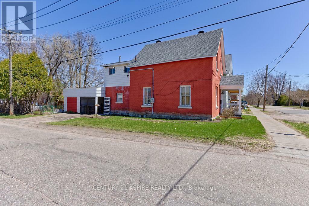 Property Photo: 201 Welland Street ON K8A 5Y2
