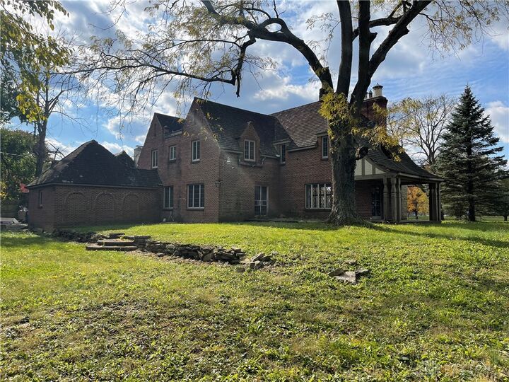 Property Photo:  1620 Catalpa Drive  OH 45406 