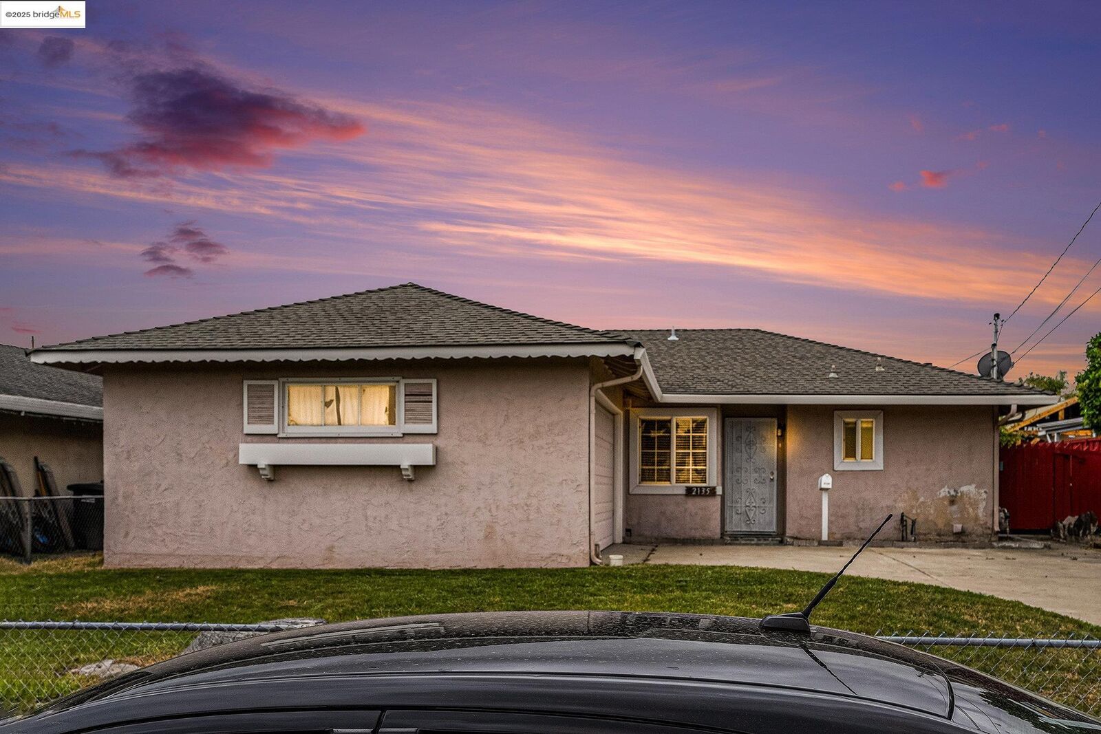 Property Photo: 2135 Marsh Ave CA 94565
