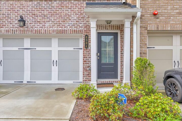 Property Photo:  6304 Brookwater View  GA 30126 