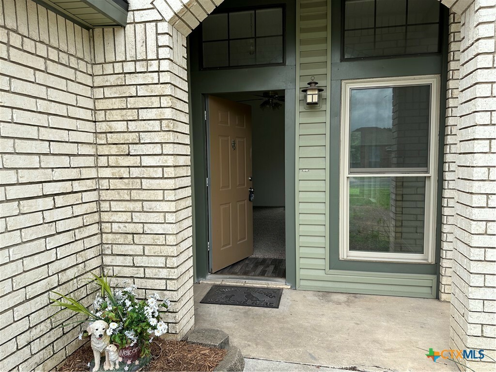 Property Photo: 2302 Bluebonnet Drive TX 76549