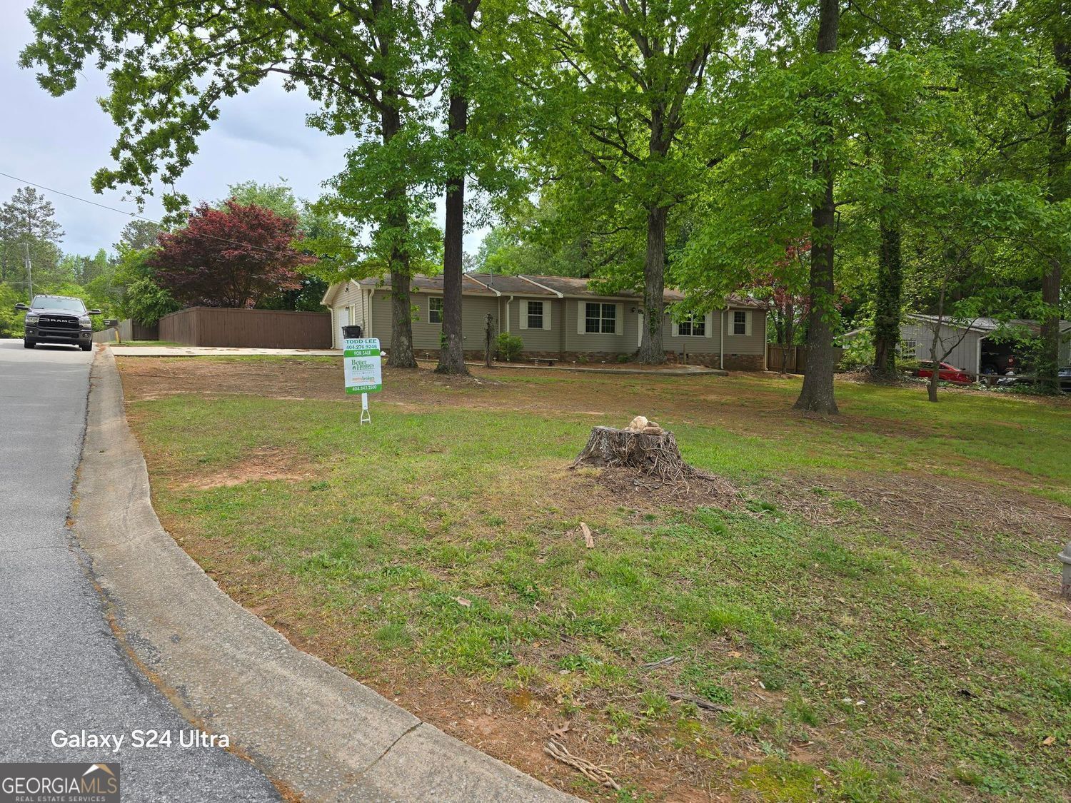 Property Photo: 6431 Courtney Drive GA 30187