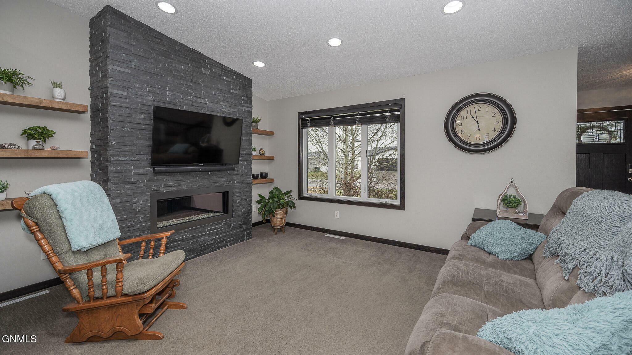 Property Photo: 4718 Maltby Street ND 58503
