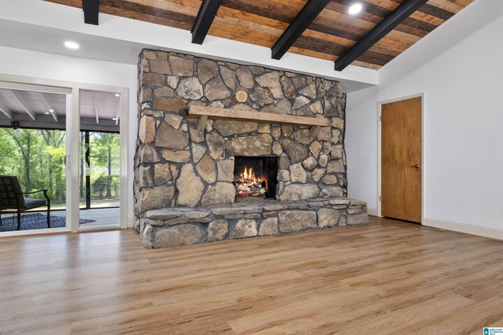Property Photo:  633 Tabor Road  AL 35904 