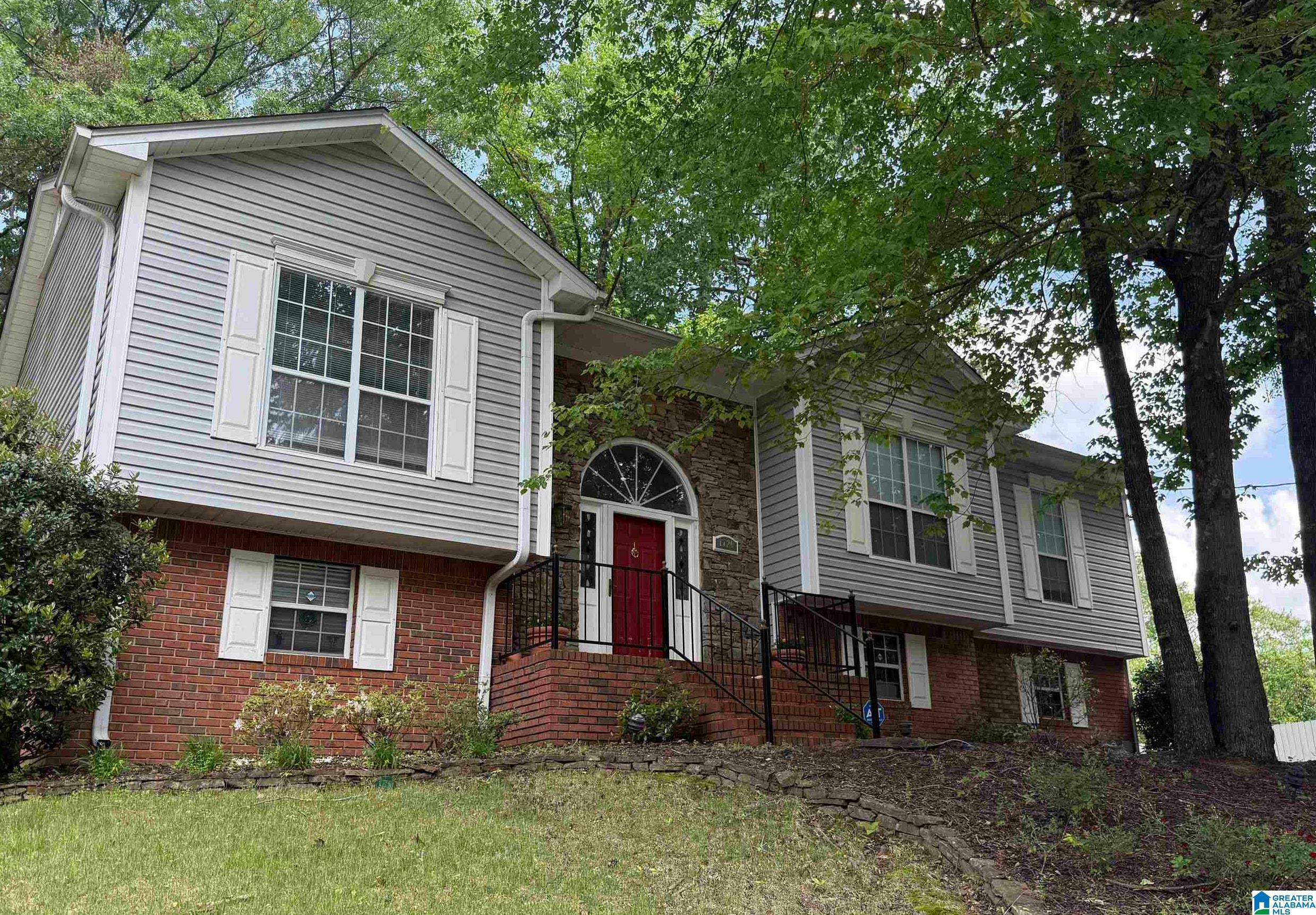 1720 Fieldstone Circle  Helena AL 35080 photo