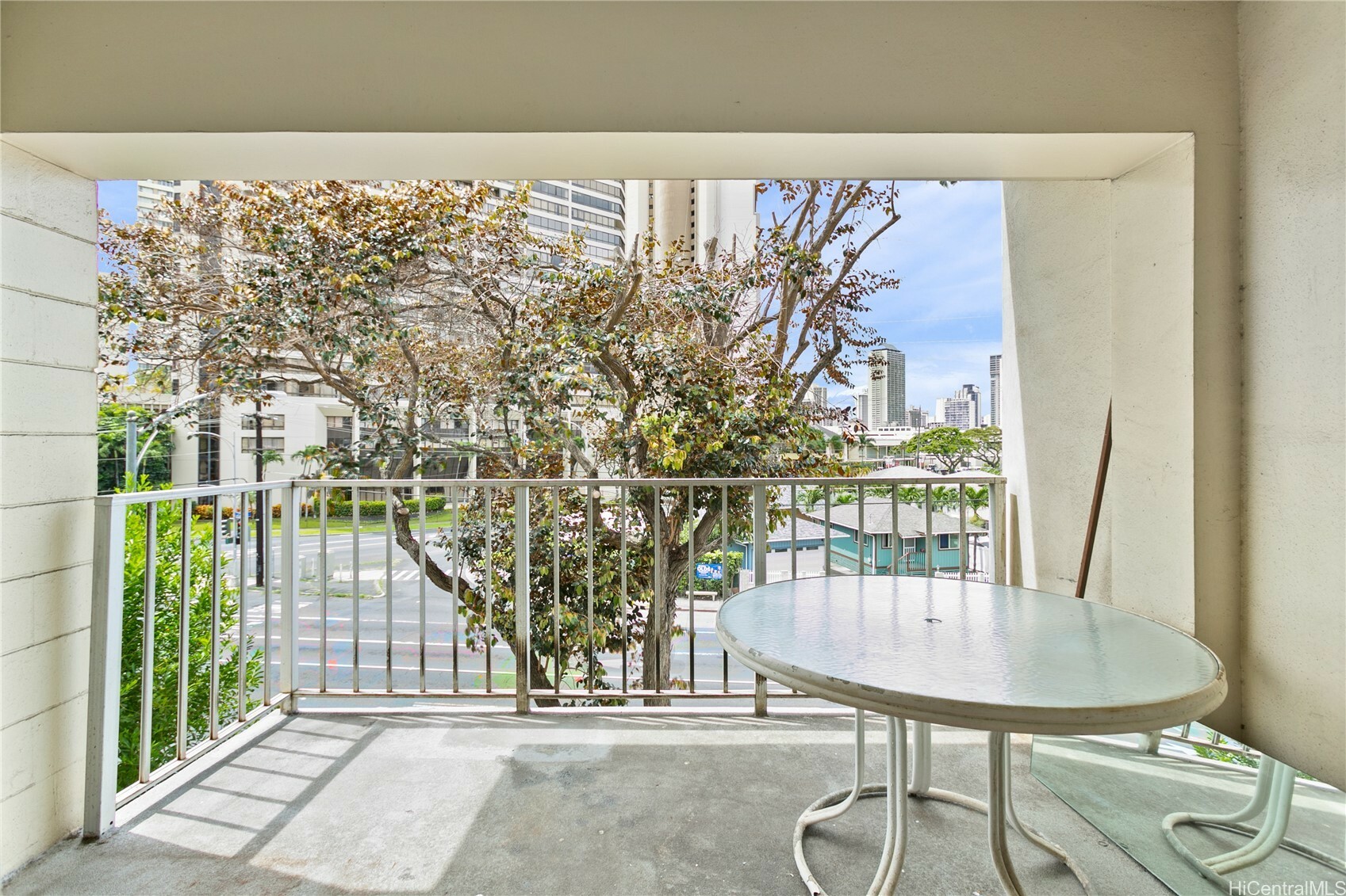 Property Photo: 2488 Kapiolani Boulevard 403 HI 96826
