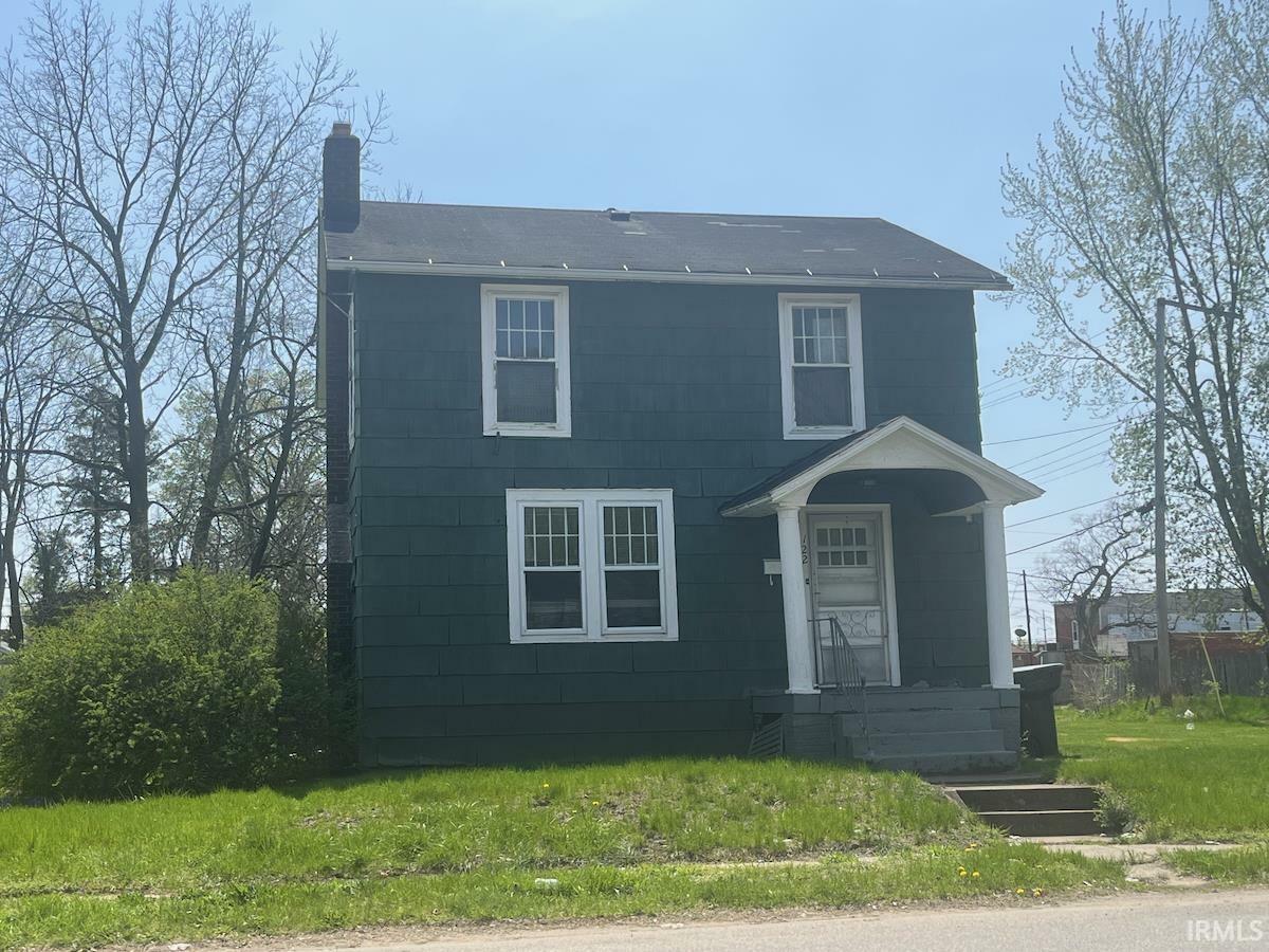 Property Photo: 122 E Indiana Avenue IN 46613