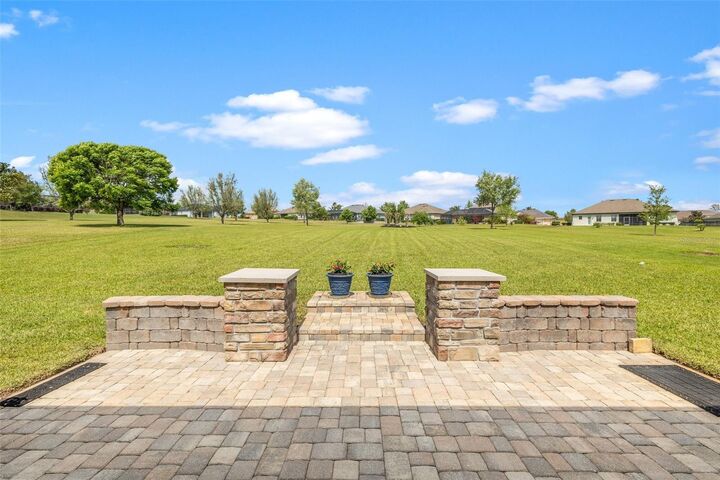 Property Photo: 13953 Thoroughbred Drive FL 33525