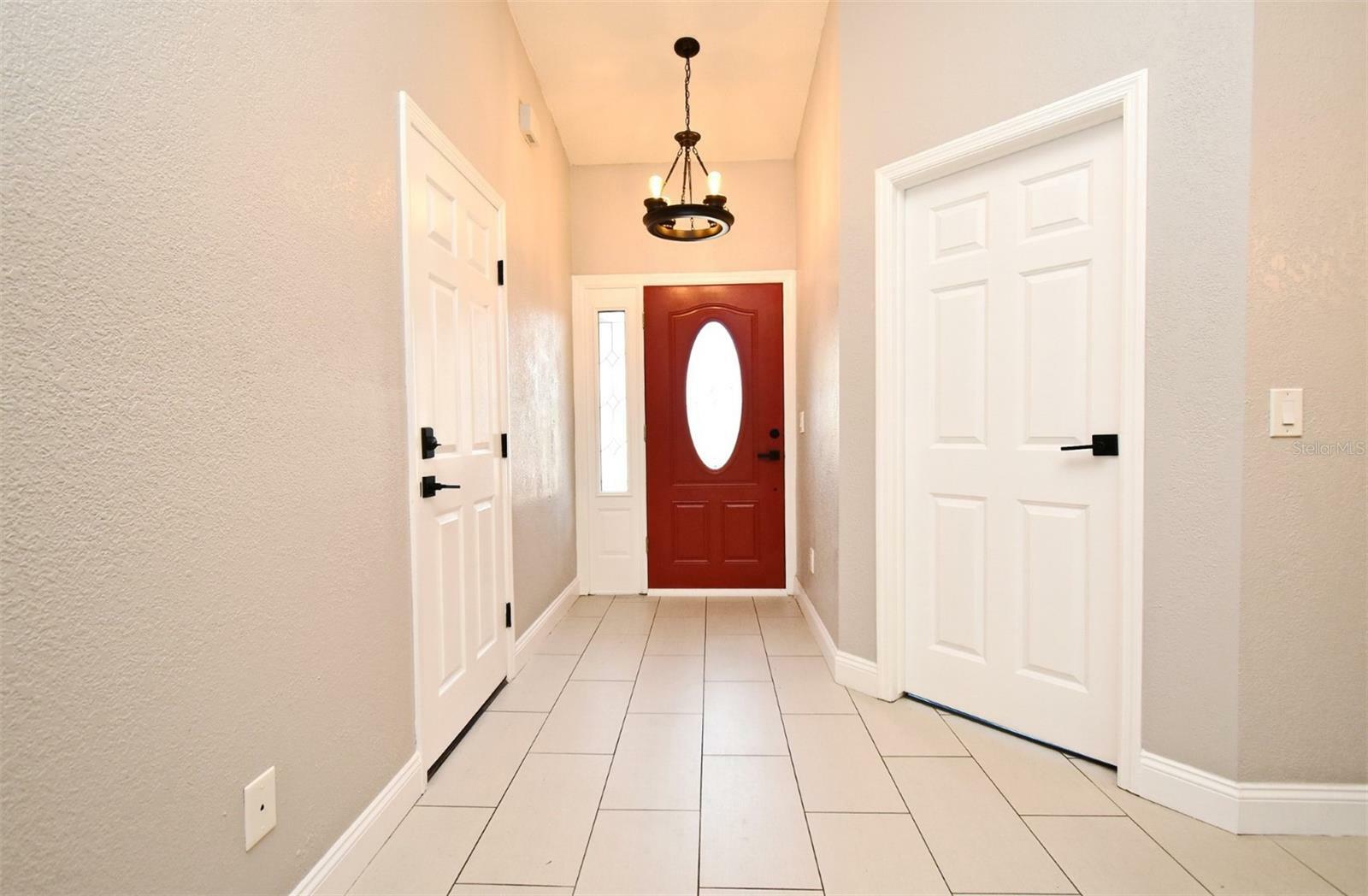 Property Photo: 1242 Ravida Woods Drive FL 32703