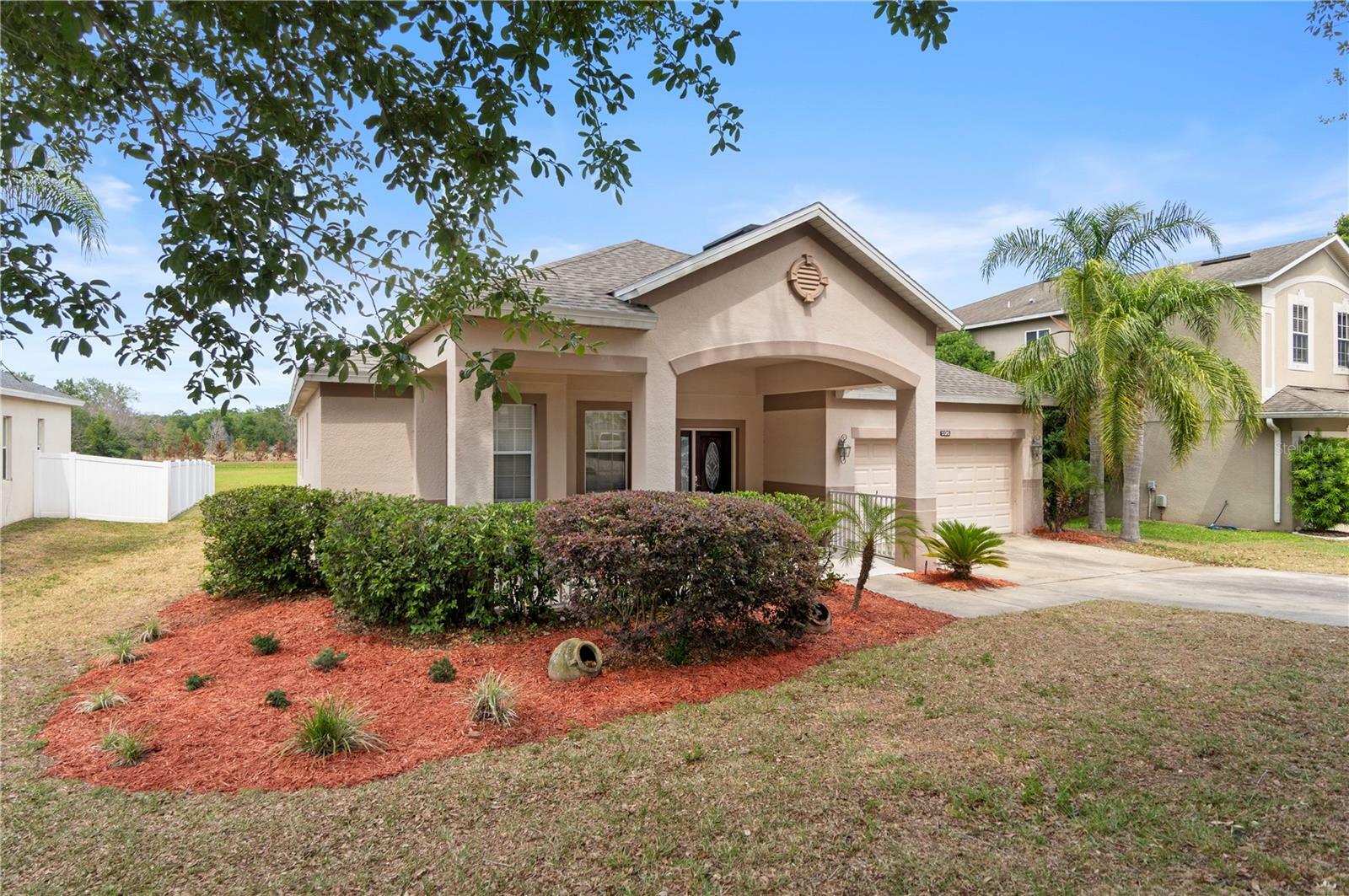 Property Photo: 5126 Rishley Run Way FL 32757