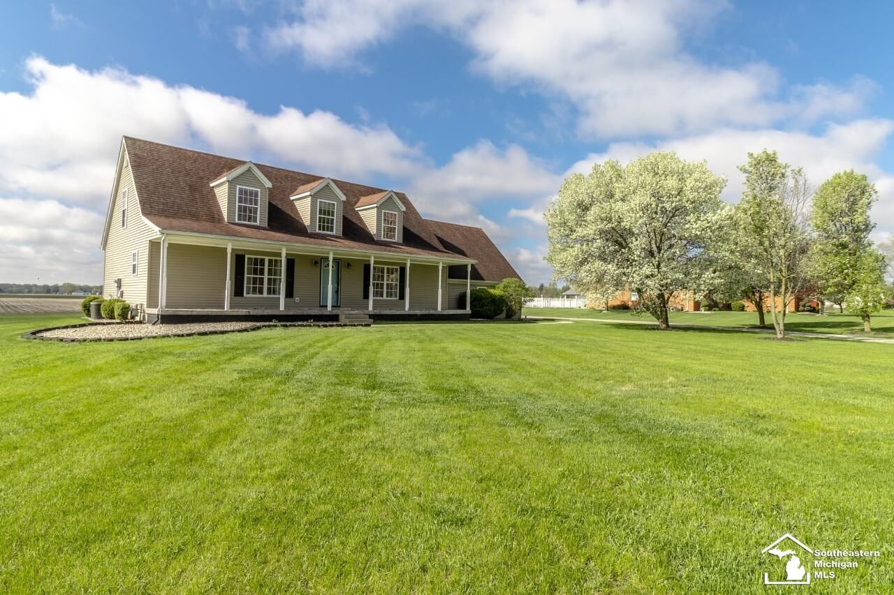 Property Photo:  2105 Rauch Road  MI 48133 