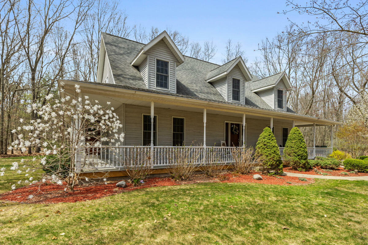 Property Photo: 16173 Dana Lane MI 49417