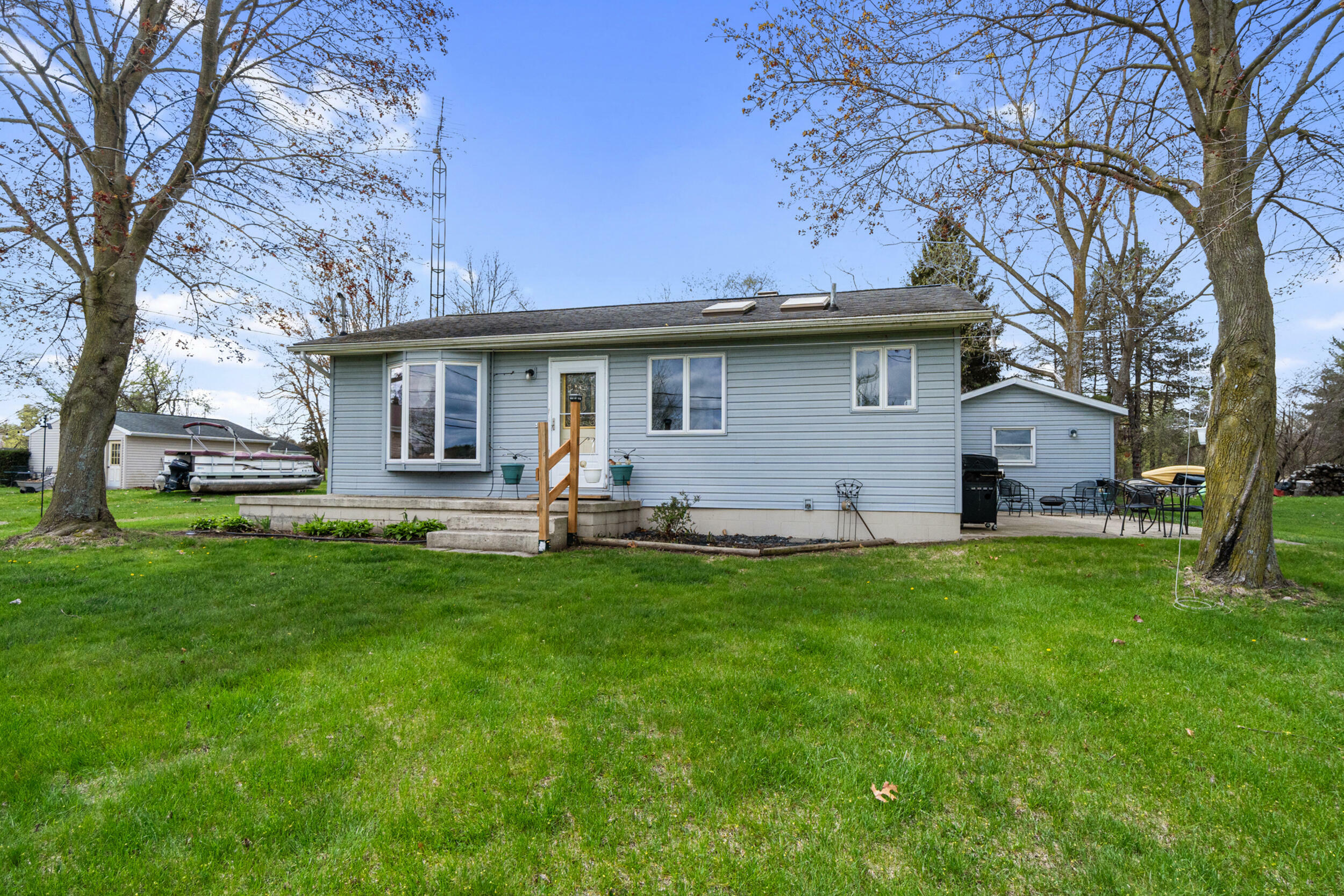 Property Photo: 10780 Baker Road MI 49249