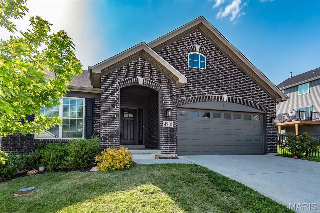 Property Photo: 4916 Arbors At Stonegate Court MO 63123