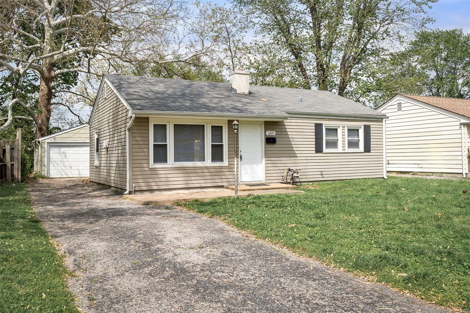 Property Photo: 11225 Saint Shawn Lane MO 63074