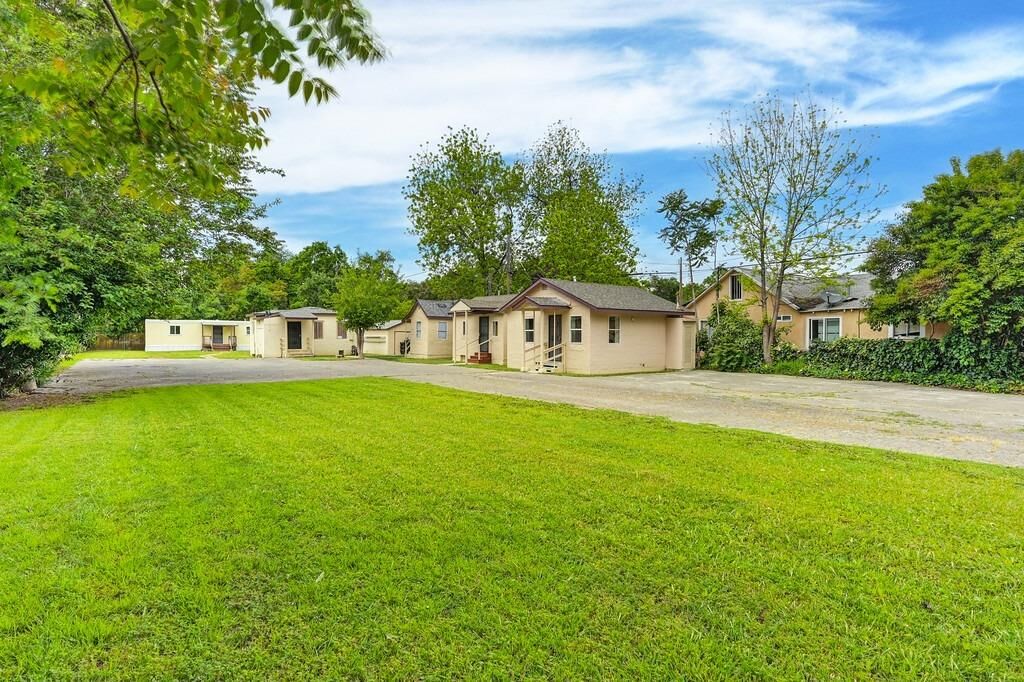 MLS#225053616: 550 Maple Street, West Sacramento, CA 95691