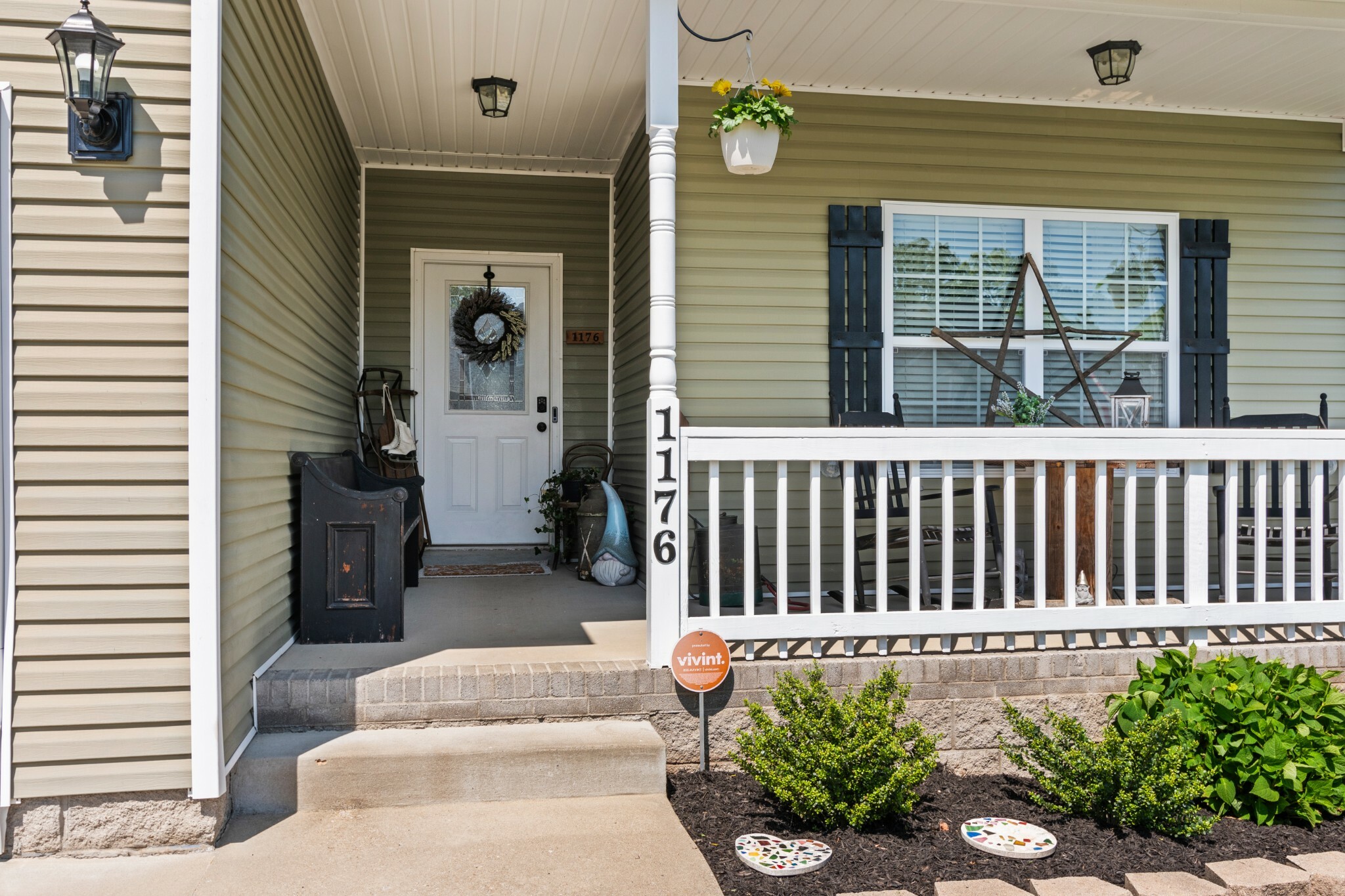 Property Photo: 1176 Meachem Dr TN 37042