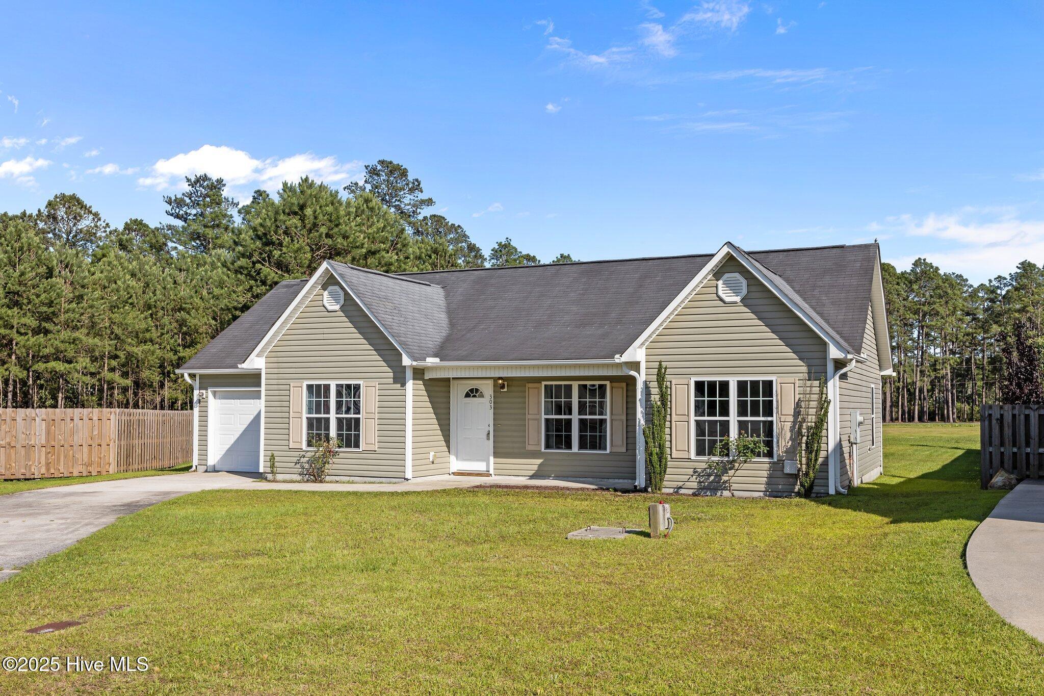 Property Photo: 303 Brittney Court NC 28454
