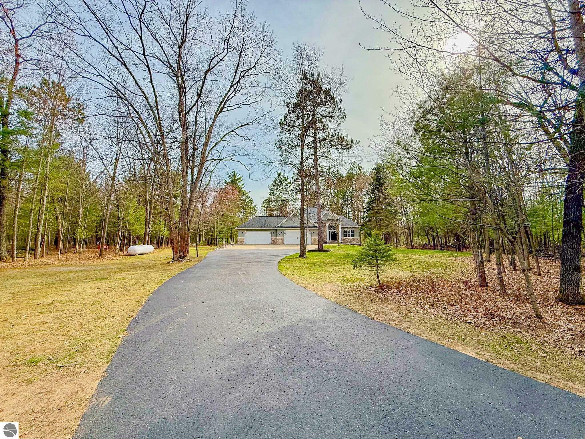 Property Photo: 216 Meadowlark Road MI 48653
