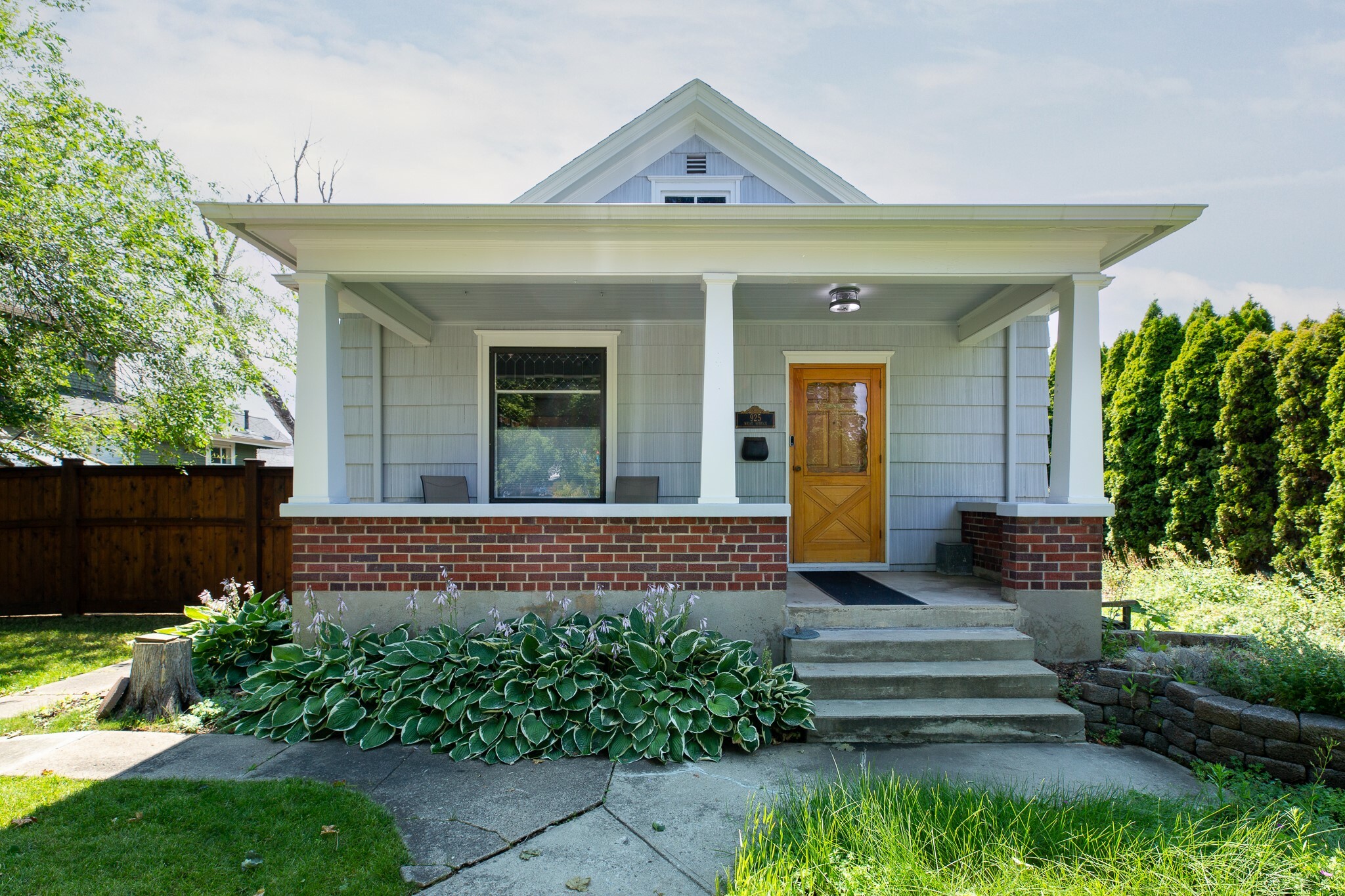 Property Photo: 925 W Spruce Street MT 59802