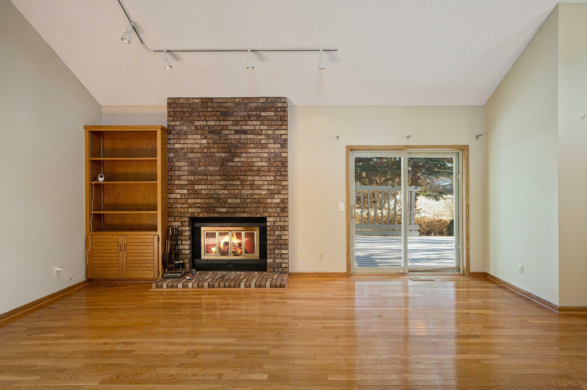 Property Photo: 4670 Deerwood Lane N MN 55442