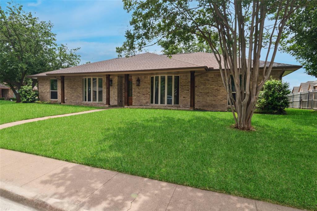 Property Photo: 310 Buffalo Creek Drive TX 75165