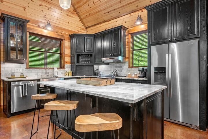 Property Photo:  111 Fork Creek Trail  OK 74728 