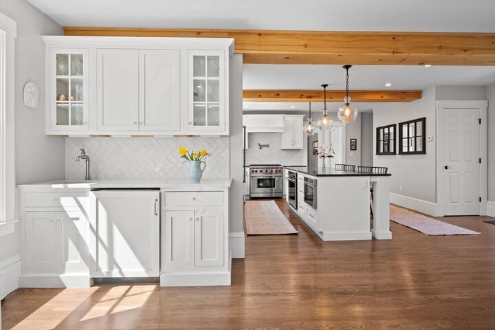 Property Photo:  321 S Main St  MA 02025 