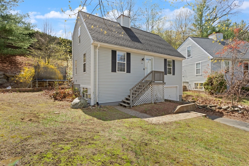 Property Photo: 41 Tecumseh Trl 41 MA 01752