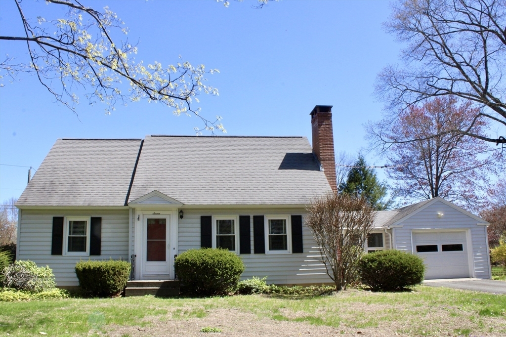 Property Photo: 7 Oakman St MA 01376