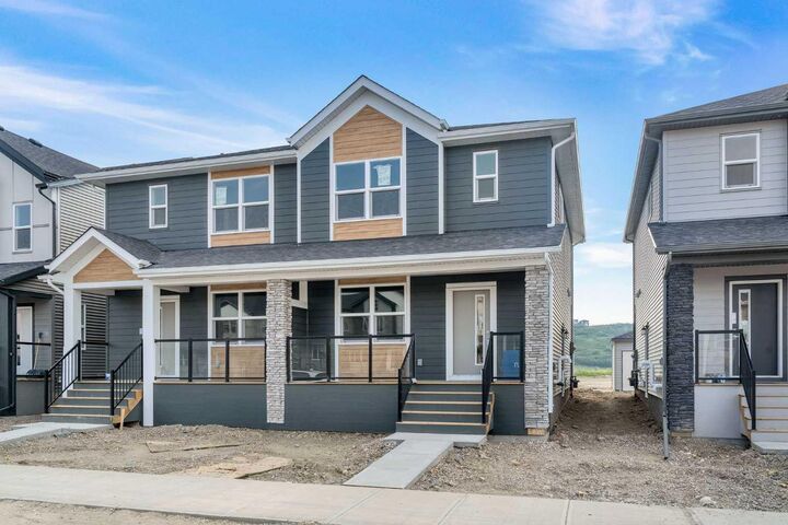 667 Wolf Willow Boulevard SE  Calgary AB T2X 5S1 photo