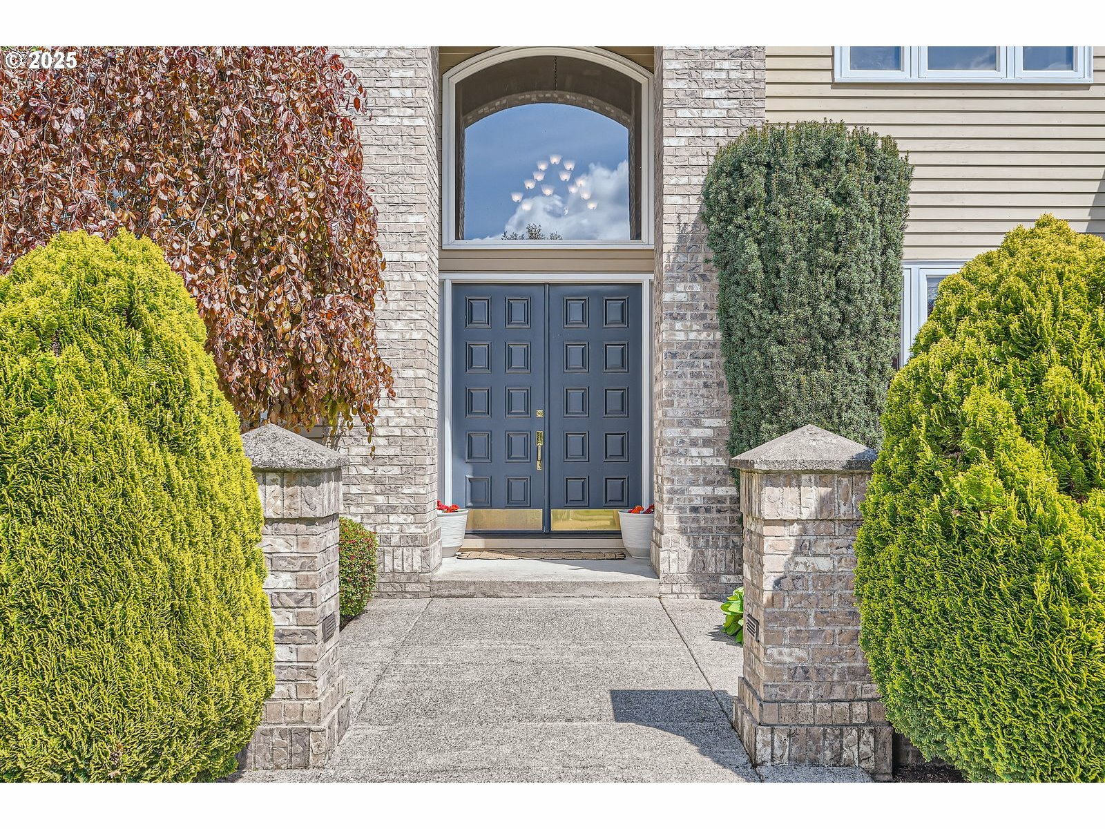 Property Photo: 6130 NW El Rey Dr WA 98607