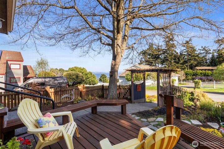 Property Photo: 380 & 388 Reed Street WA 98368