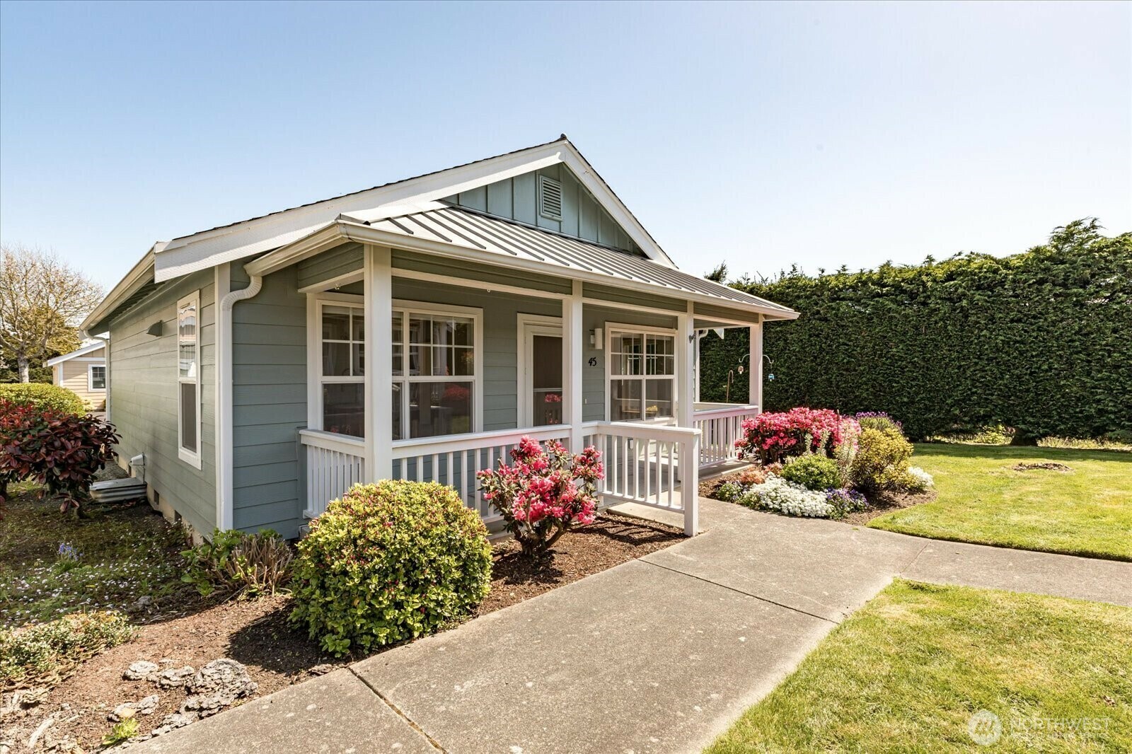Property Photo: 161 W Whidbey Avenue 45 WA 98277