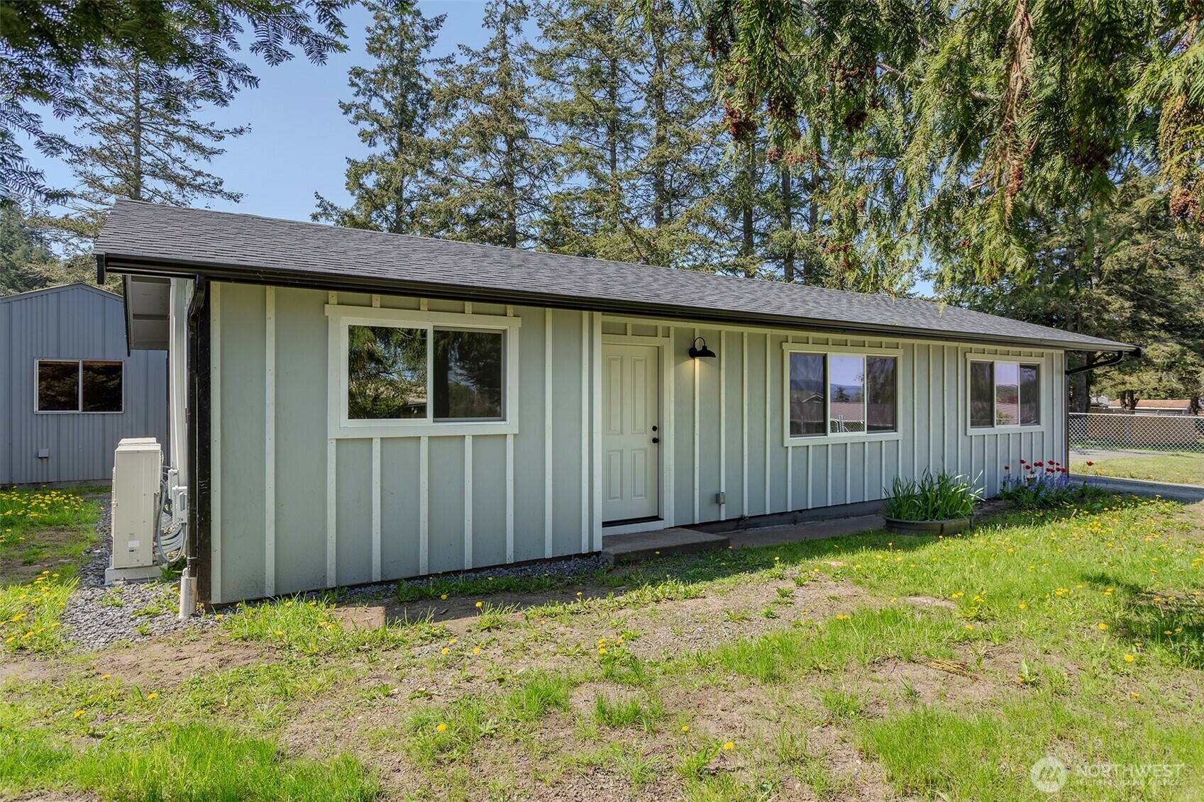Property Photo: 311 Price Street WA 98250