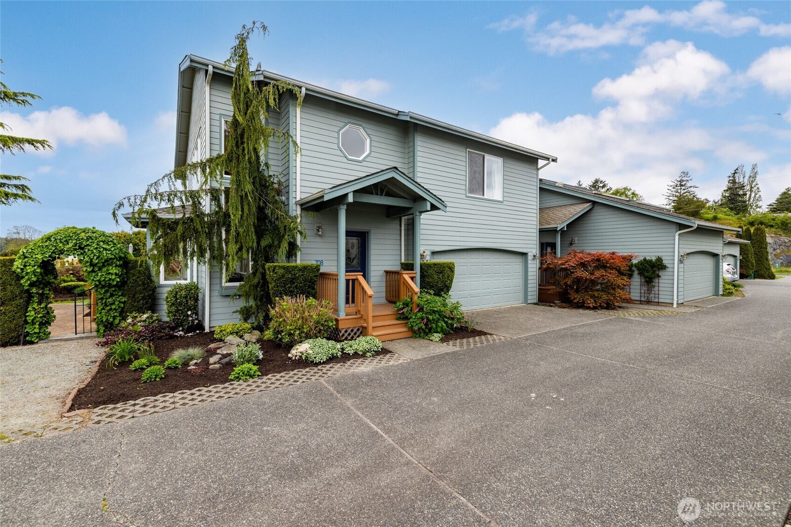 Property Photo:  708  Finley Lane  WA 98257 